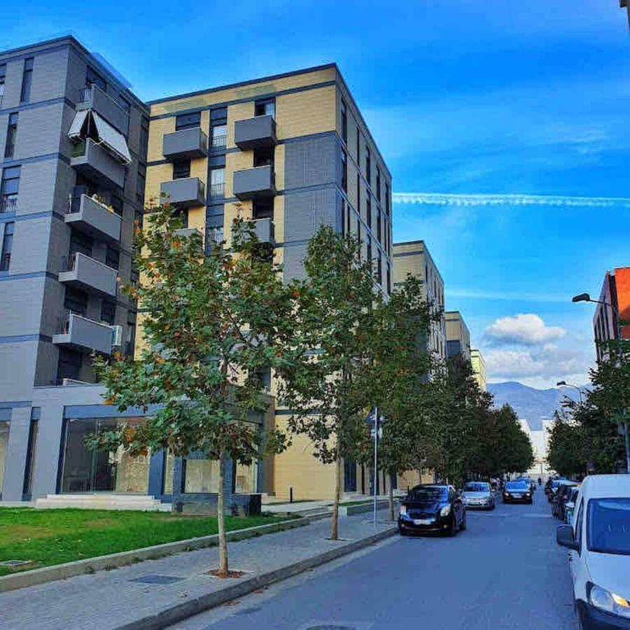 Delight Apartment Tirana Bagian luar foto
