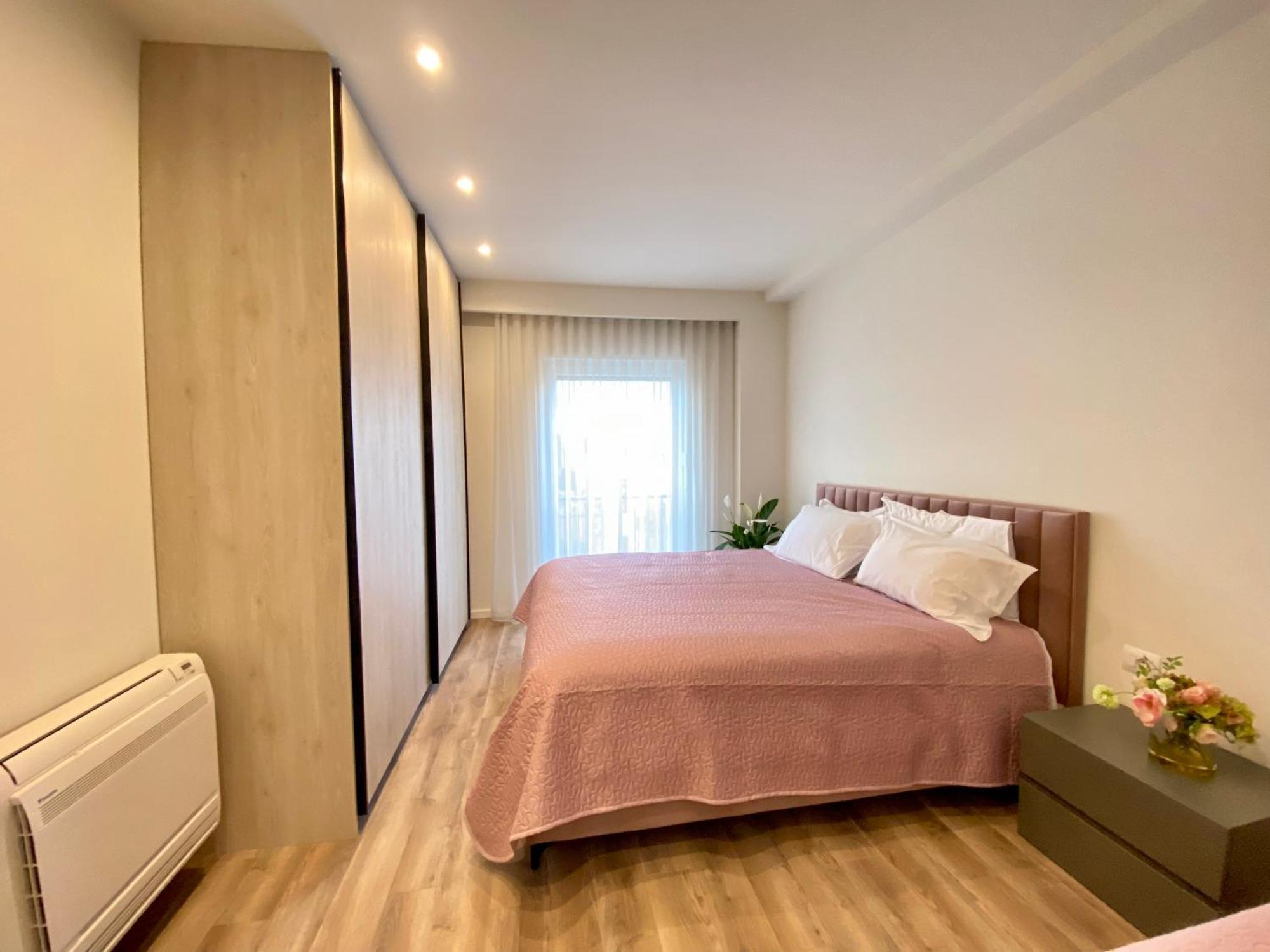 Delight Apartment Tirana Bagian luar foto